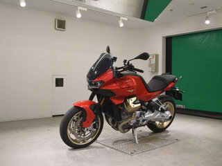 2023 Moto Guzzi V100 Mandello S, красный, 1250000 рублей, вид 4