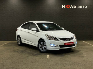 2016 Hyundai Solaris I Рестайлинг, белый, 850000 рублей, вид 3