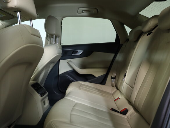 2016 Audi A4 V (B9), красный - вид 25