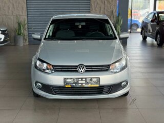 2011 Volkswagen Polo V, серебристый, 540000 рублей, вид 2