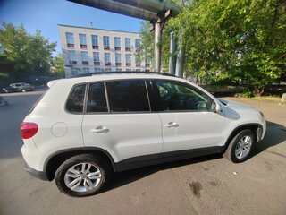2015 Volkswagen Tiguan I Рестайлинг, белый, 1220000 рублей, вид 4