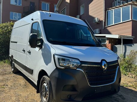 2022 Renault Master, белый, 4400000 рублей, вид 2