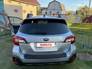 2018 Subaru Outback V Рестайлинг, серебристый, 1669000 рублей, вид 5