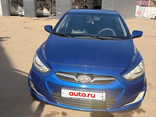 2011 Hyundai Solaris I, синий, 700000 рублей, вид 2
