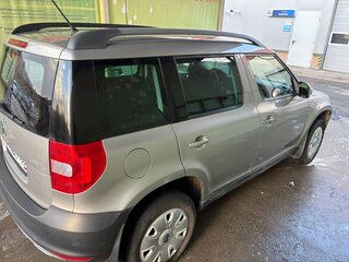 2011 Skoda Yeti I, серый, 600000 рублей, вид 3