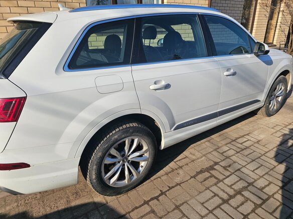 2017 Audi Q7 II (4M), белый, 3900000 рублей - вид 1