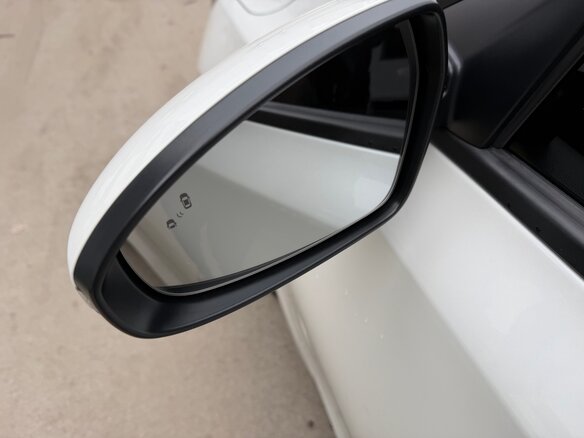 2021 Kia K3 II Рестайлинг, белый, 1840000 рублей - вид 11