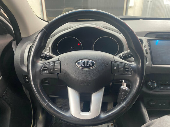 2014 Kia Sportage III Рестайлинг, белый, 1523000 рублей - вид 15