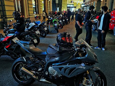 2014 BMW S 1000 RR, серый, 790000 рублей, вид 2