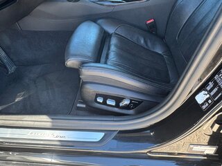 2017 BMW 5 серии 530i xDrive VII (G30/G31/G38), чёрный, 3380000 рублей, вид 3