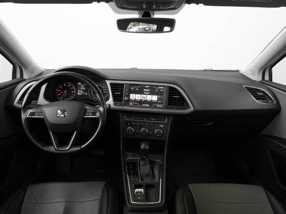 2020 SEAT Leon III Рестайлинг, белый, 2049000 рублей - вид 31