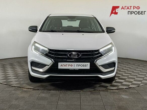 2024 Lada (ВАЗ) Vesta I Рестайлинг (NG), белый, 1083000 рублей - вид 1