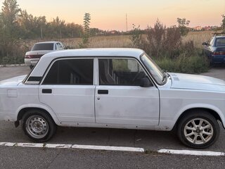 2005 Lada (ВАЗ) 2107, белый, 105000 рублей, вид 3