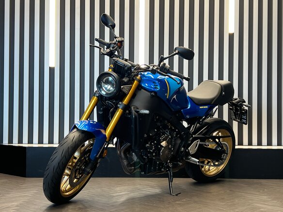 2022 Yamaha XSR900, синий