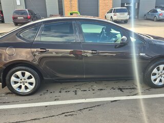 2015 Opel Astra J Рестайлинг, коричневый, 755000 рублей, вид 5