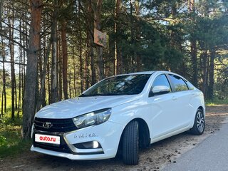 2018 Lada (ВАЗ) Vesta I, белый, 990000 рублей, вид 1