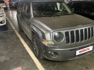 2007 Jeep Liberty (Patriot), серебристый, 700000 рублей, вид 2
