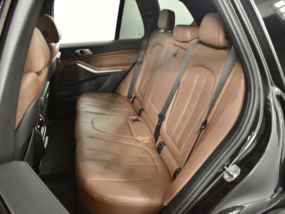 2022 BMW X5 40i IV (G05/G18), серый, 5699900 рублей - вид 8