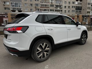 2022 Volkswagen Tayron I, белый, 2200000 рублей, вид 2