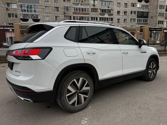 2022 Volkswagen Tayron I, белый - вид 1