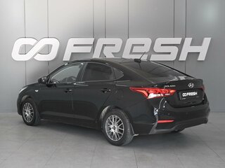 2018 Hyundai Solaris II, чёрный, 1529000 рублей, вид 2