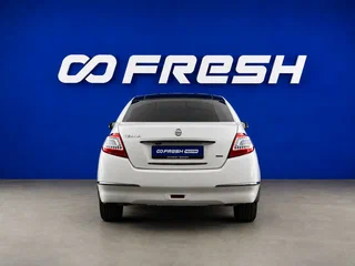 2012 Nissan Teana II (J32) Рестайлинг, белый, 1150000 рублей, вид 4