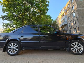 1995 Audi A6 I (C4), синий, 320000 рублей, вид 2