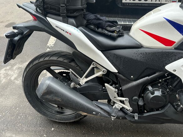 2013 Honda CBR 250R, белый, 220000 рублей - вид 7