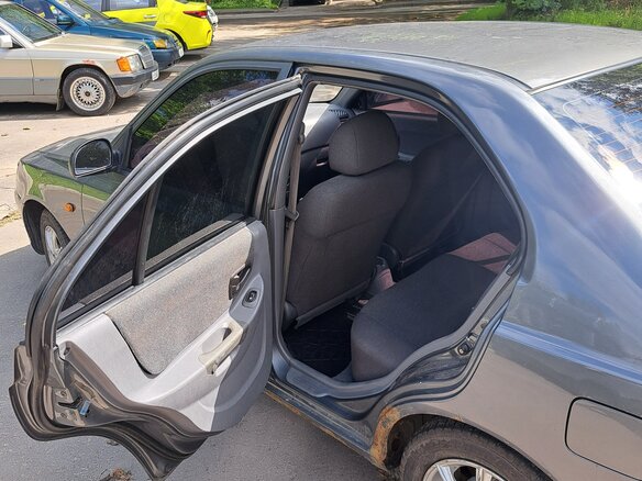 2006 Hyundai Accent ТагАЗ II, серый, 400000 рублей - вид 14