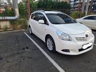 2012 Toyota Verso I Рестайлинг, белый, 1390000 рублей, вид 3