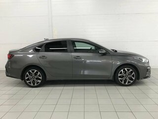 2019 Kia Cerato III Рестайлинг (Classic), серый, 1730000 рублей, вид 5