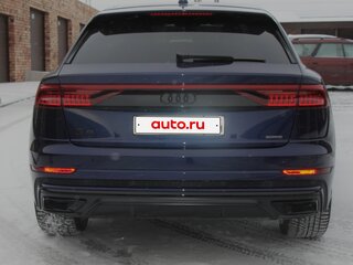 2019 Audi Q8 55 TFSI I (4M), синий, 6200000 рублей, вид 3
