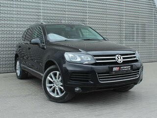 2013 Volkswagen Touareg II, чёрный, 2000000 рублей, вид 2