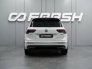 2019 Volkswagen Tiguan II, белый, 2419000 рублей, вид 4