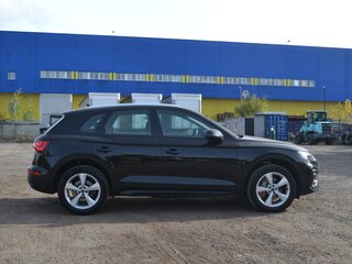 2021 Audi Q5 45 TFSI II (FY) Рестайлинг, чёрный, 4460000 рублей, вид 4