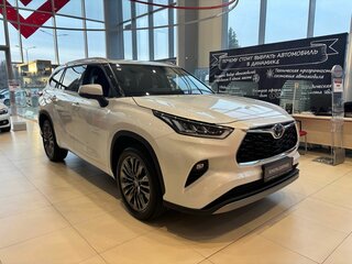 2026 Toyota Highlander IV (XU70), белый, 5650000 рублей, вид 3