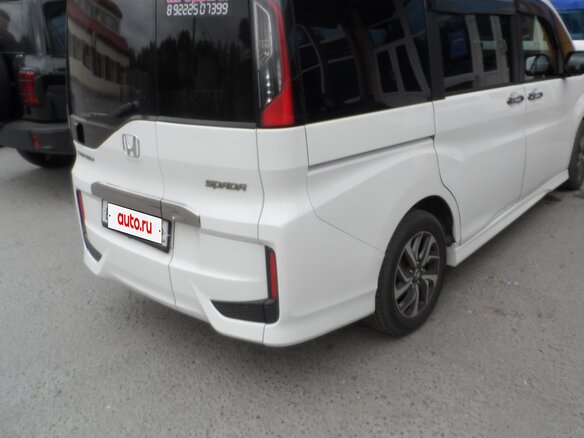 2015 Honda Stepwgn V, белый - вид 5