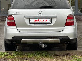 2005 Mercedes-Benz M-Класс 350 II (W164), серебристый, 1100000 рублей, вид 5