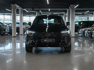 2025 Volvo XC90 B6 II Рестайлинг 2, чёрный, 9800000 рублей, вид 3