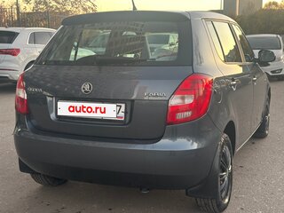 2013 Skoda Fabia II Рестайлинг, серый, 550000 рублей, вид 3