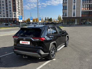 2021 Toyota RAV4 V (XA50), чёрный, 3475000 рублей, вид 5