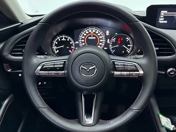 2023 Mazda 3 Axela IV (BP), серый, 1790000 рублей - вид 10