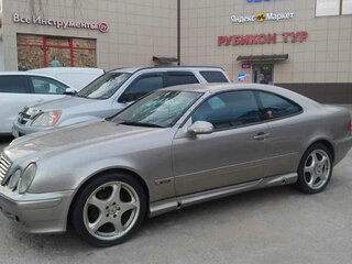 2000 Mercedes-Benz CLK-Класс 230 I (W208) Рестайлинг, белый, 400000 рублей, вид 5