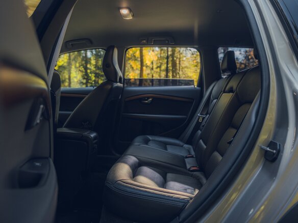 2013 Volvo XC70 II Рестайлинг, бежевый - вид 28