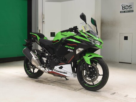 2022 Kawasaki Ninja 400, зелёный, 600000 рублей, вид 1