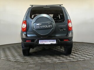 2015 Chevrolet Niva I Рестайлинг, зелёный, 470000 рублей, вид 5