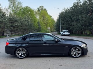 2010 BMW 5 серии Long 530Li VI (F10/F11/F07), серый, 2600000 рублей, вид 3