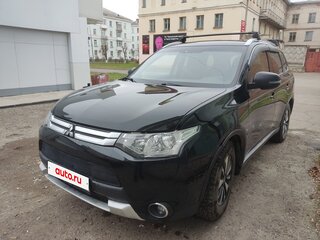 2014 Mitsubishi Outlander III Рестайлинг, чёрный, 1400000 рублей, вид 3
