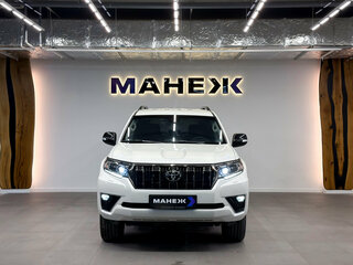 2021 Toyota Land Cruiser Prado 150 Series Рестайлинг 3, белый, 6580000 рублей, вид 2