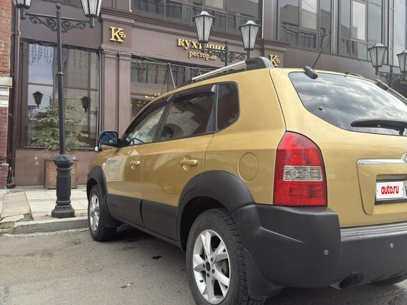 2005 Hyundai Tucson I, золотистый, 600000 рублей - вид 6